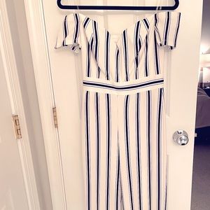 Structured off shoulder jump suit